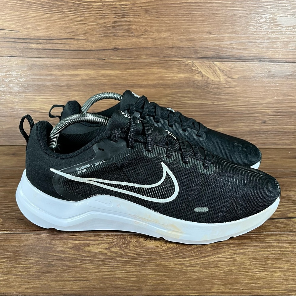 Nike Downshifter 12 Running Shoes‎ Men’s Size 9 Athletic Sneakers